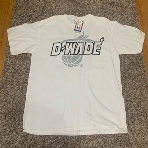 New NBA/Majestic Miami Heat Dwayne Wade “D’Wade” #3 Shirt!! SZ L